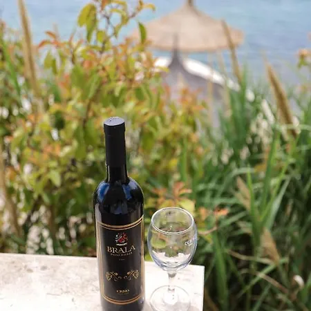 Ξενοδοχείο Lucija
