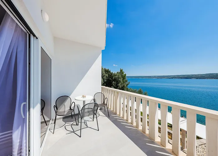 Lucija מלון פוסדריה