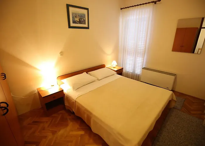 Lucija 4*