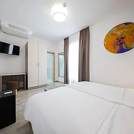 Hotel Lucija 4*