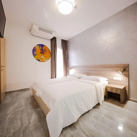 Lucija Hotel