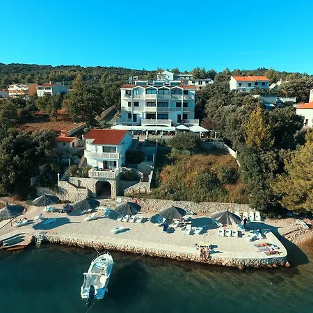 Hotell Lucija Posedarje
